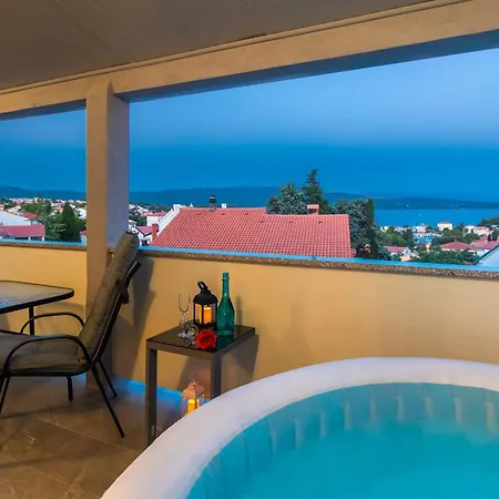 Lägenhet Tina With Seaview Krk Town