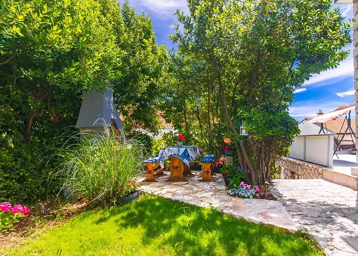 Tina With Seaview Apartmán Krk Town