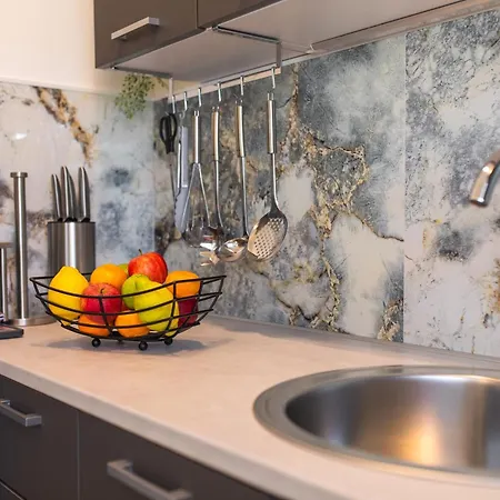 Tina With Seaview Apartment Krk Town