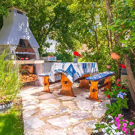 Tina With Seaview Krk Town